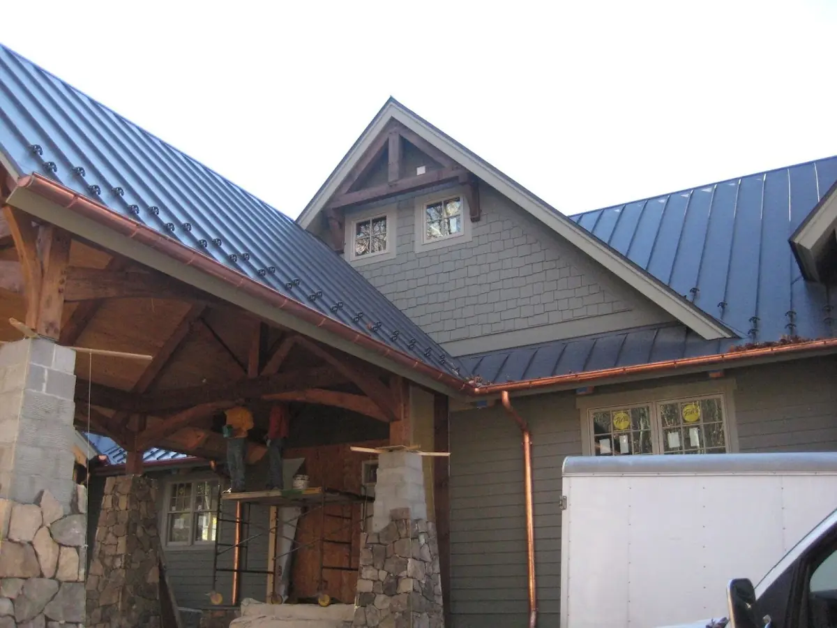 Craftsman Roofing team delivering quality roofing work in Post Road North